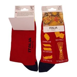 NWT RARE ‘Italia Pasta’ printed crew socks in Red OS
